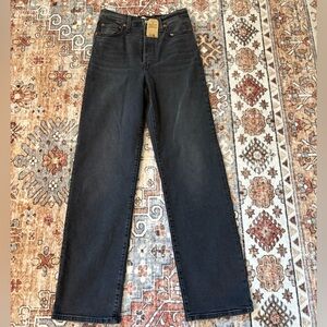 WOMENS LEVI RIBCAGE STRAIGHT JEANS NWT
